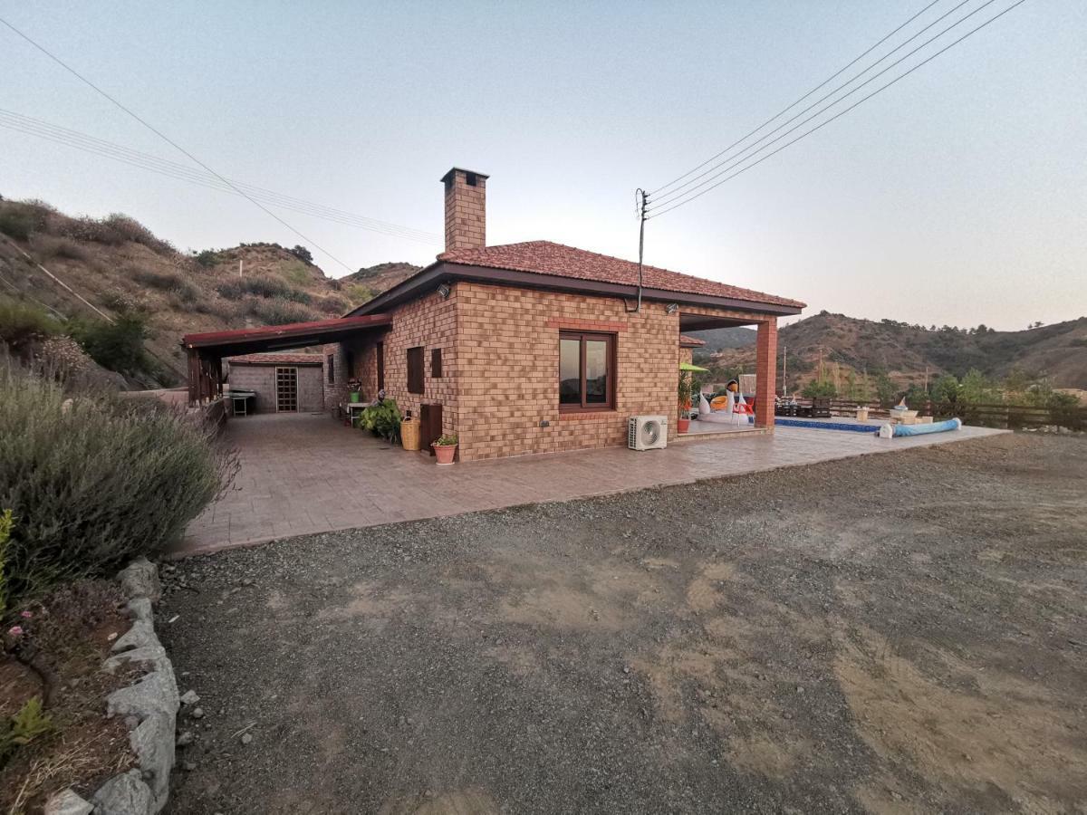 Kalamospito Holiday House Kalokhorio ภายนอก รูปภาพ